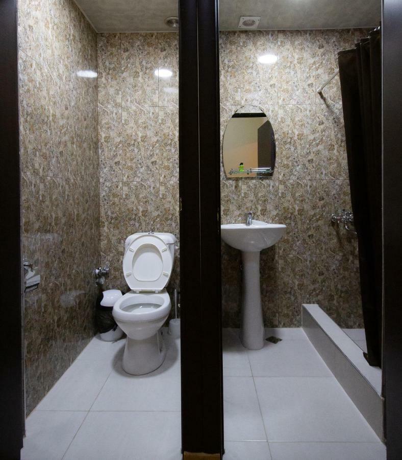 Tempus Hotel-Hostel Erivan Dış mekan fotoğraf