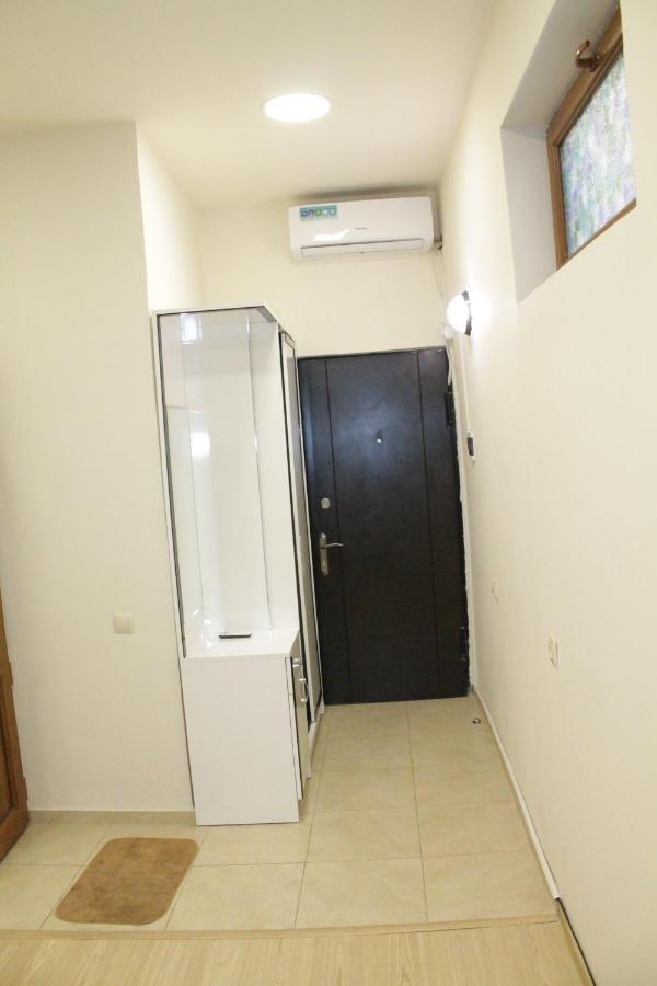 Tempus Hotel-Hostel Erivan Dış mekan fotoğraf