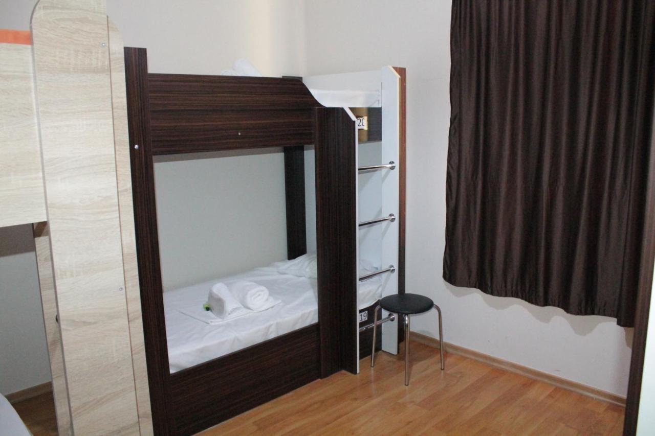 Tempus Hotel-Hostel Erivan Dış mekan fotoğraf