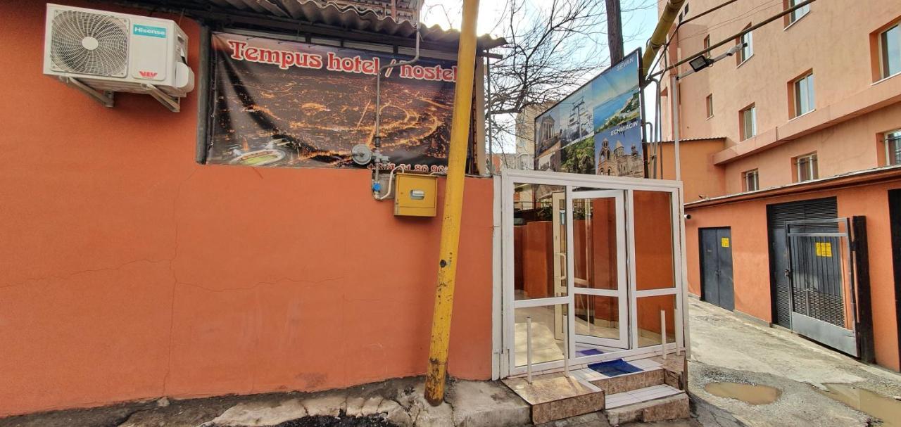 Tempus Hotel-Hostel Erivan Dış mekan fotoğraf