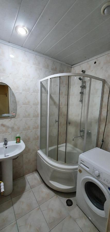 Tempus Hotel-Hostel Erivan Dış mekan fotoğraf
